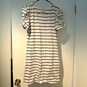 Medium Stretch Black & White Dress